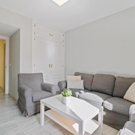 Apartamento En Calle Cuarteles De Dos Habitaciones 马拉加 外观 照片