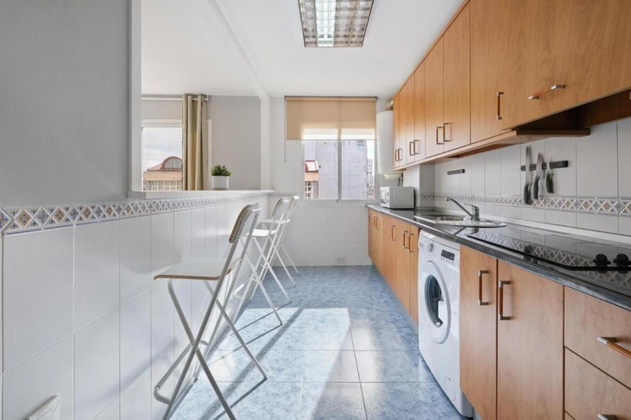 Apartamento En Calle Cuarteles De Dos Habitaciones 马拉加 外观 照片
